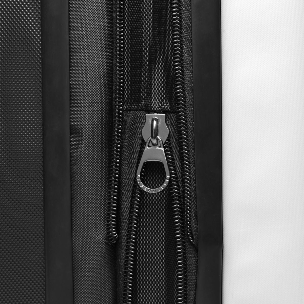 Extended Stay | Suitcase | Roller