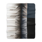 Editorial Issue - Sherpa Fleece Throw Blanket