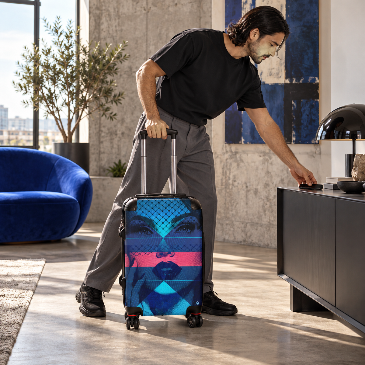 Electric Muse | Suitcase | Roller